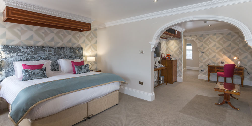 Moores Hotel suite.