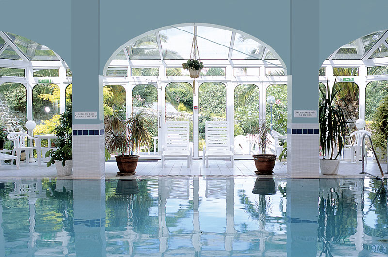 Visit Hotel de Havelet.