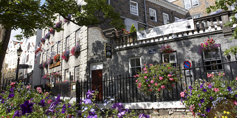 Moores Hotel location.